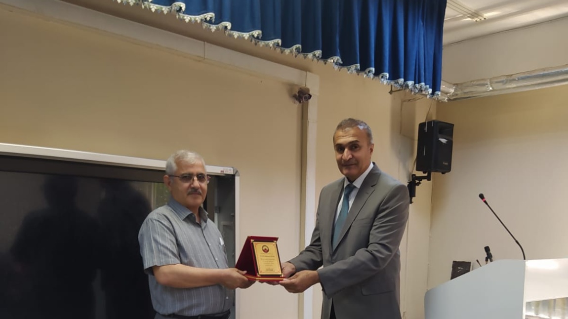 Prof. Dr. Mahmut ÇINAR Tarafından ''Gençlik ve Ahlak'' konferansı düzenlendi